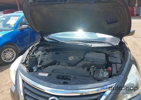 2013 Nissan Altima 2.5 Sv z USA, uszkodzony, nr VIN 1N4AL3AP4DC917994